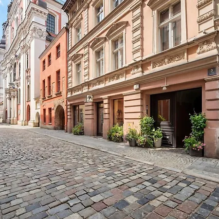 Tasteful Studio Near The Center In Poznan Golebia 3 By Heyrent Apartment *